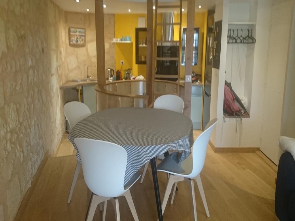 Charming hypercentre apartment Bordeaux Extérieur photo